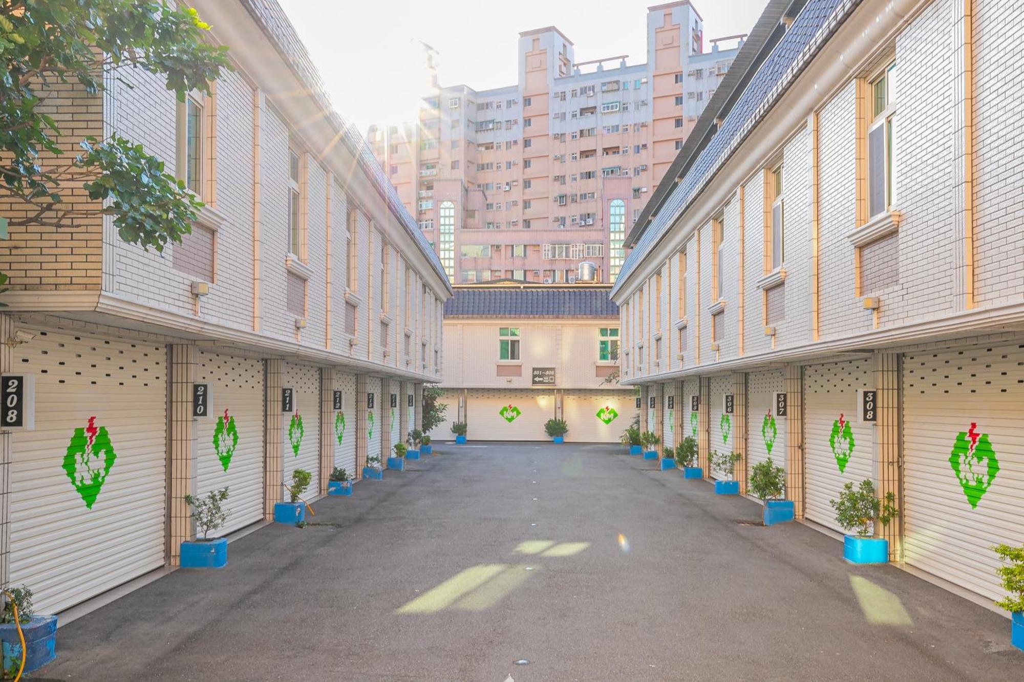 King Motel王者 桃園市旅館177號 Екстер'єр фото